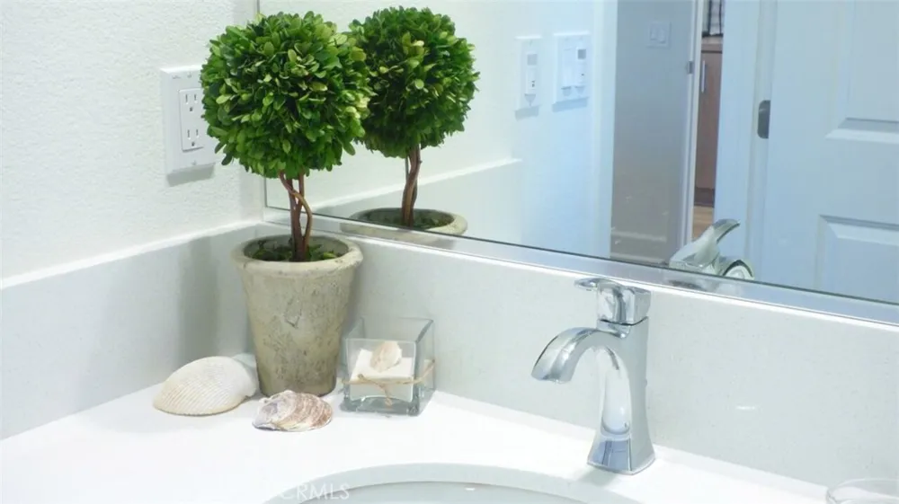202 Via Galicia San Clemente, CA 92672