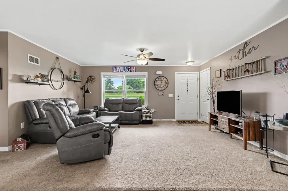 18760 M-60 Clarendon Township, MI 49092