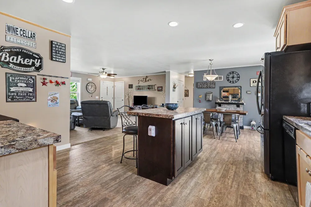 18760 M-60 Clarendon Township, MI 49092