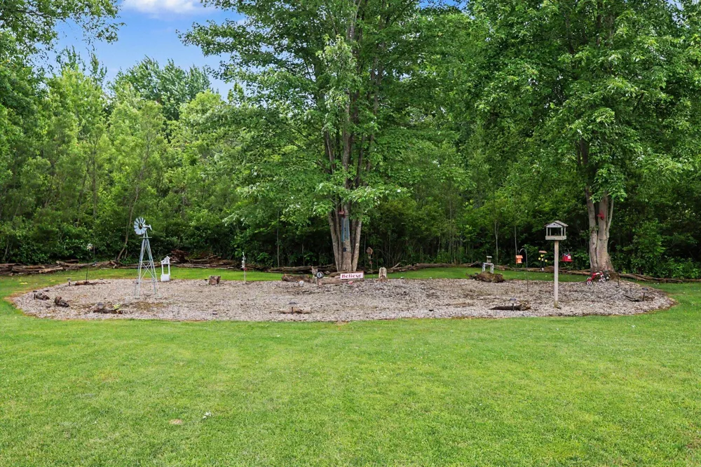 18760 M-60 Clarendon Township, MI 49092