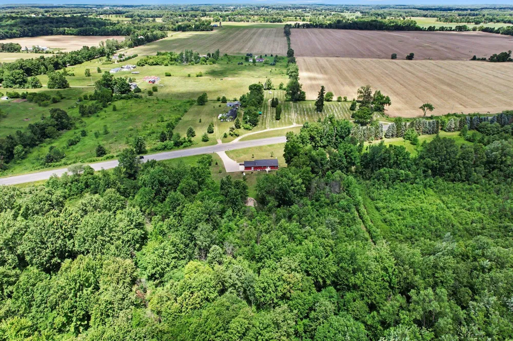 18760 M-60 Clarendon Township, MI 49092