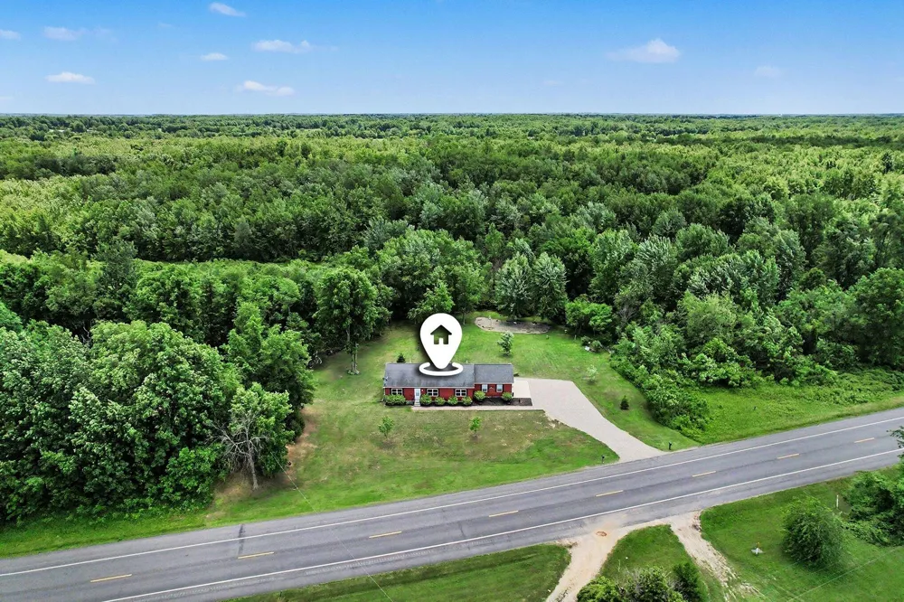 18760 M-60 Clarendon Township, MI 49092