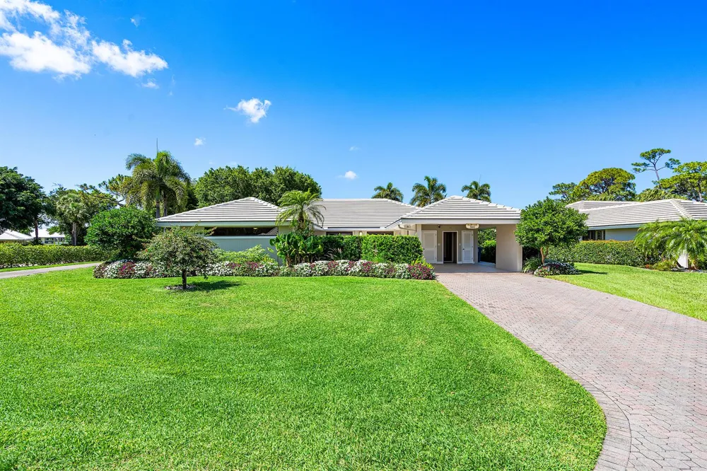 3661 Royal Tern Circle Boynton Beach, FL 33436