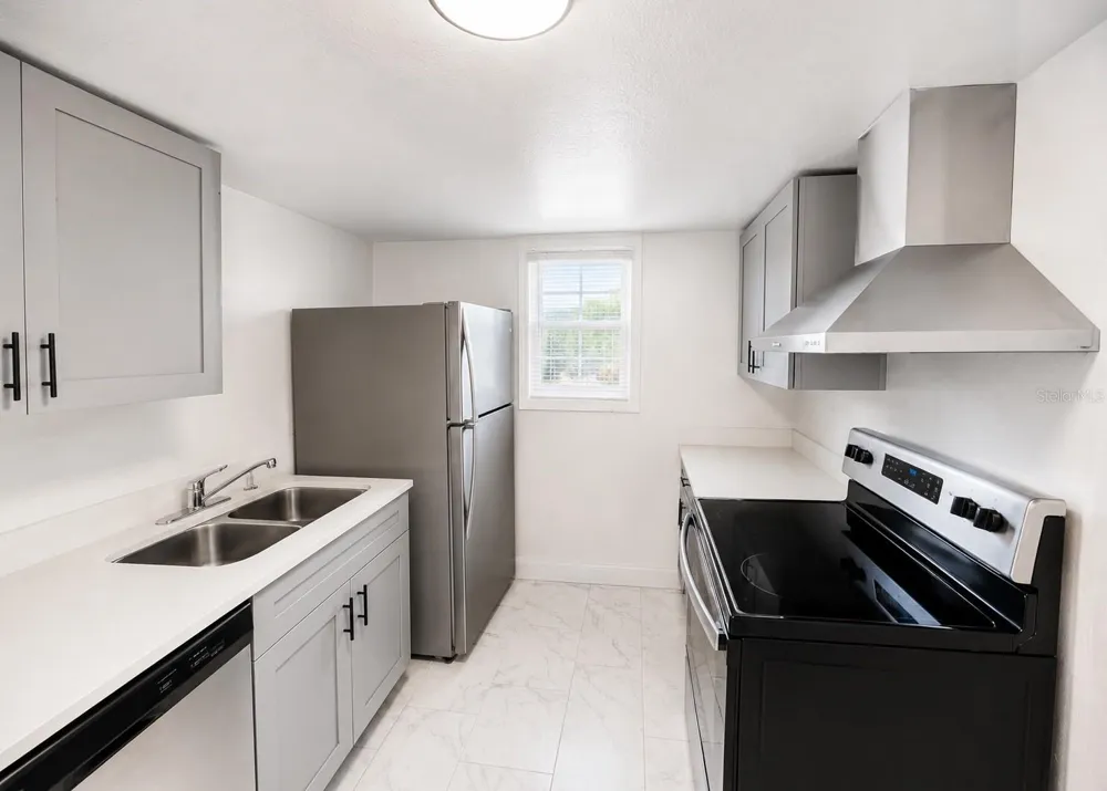 2751 L B MCLEOD ROAD #C Orlando, FL 32805