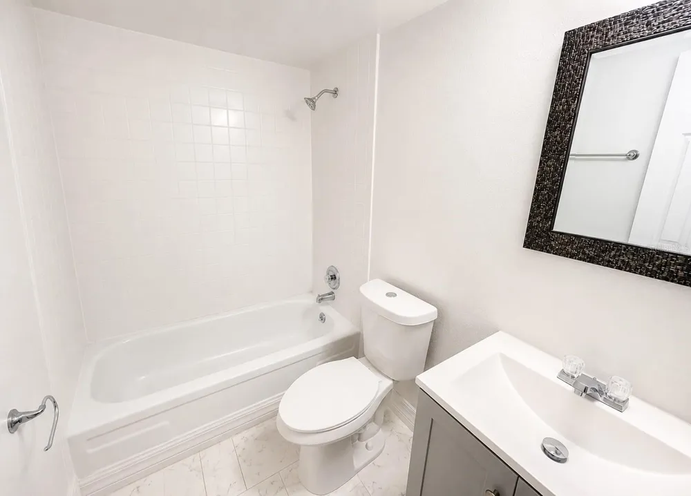 2751 L B MCLEOD ROAD #C Orlando, FL 32805