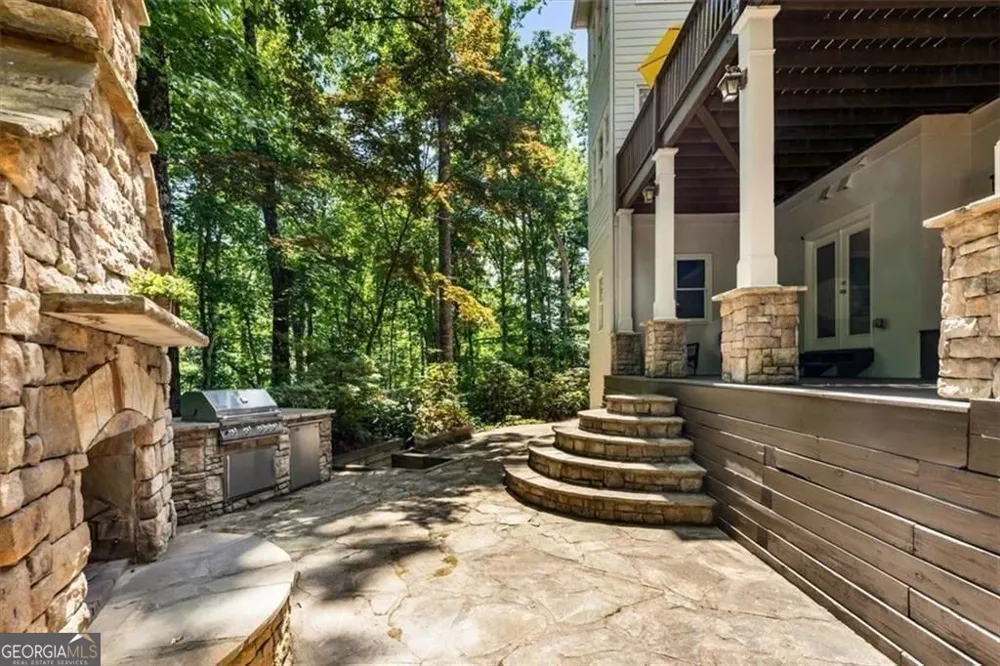 3910 Two Rivers DR Cumming, GA 30041