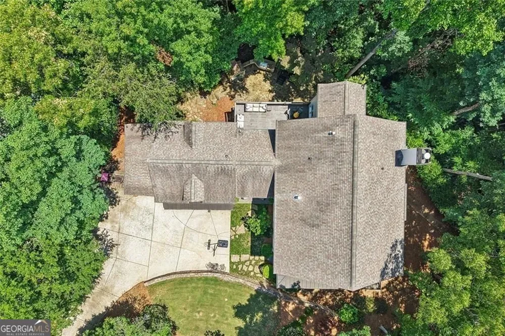 3910 Two Rivers DR Cumming, GA 30041