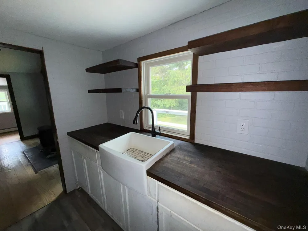 25 Gloria Trail Monroe, NY 10950