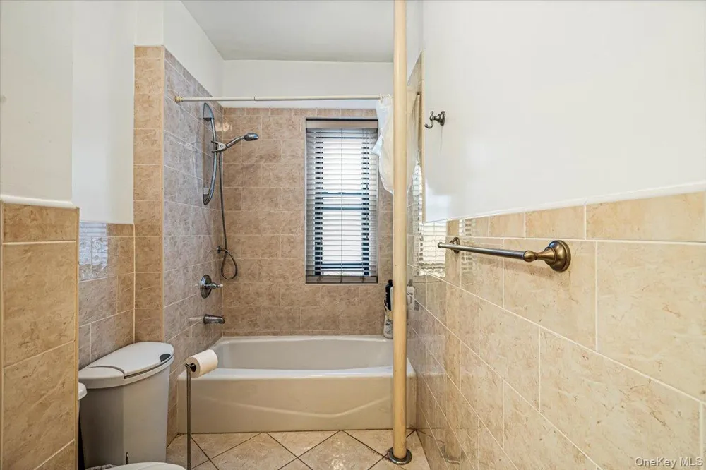 8344 Lefferts Boulevard #3D Kew Gardens, NY 11415