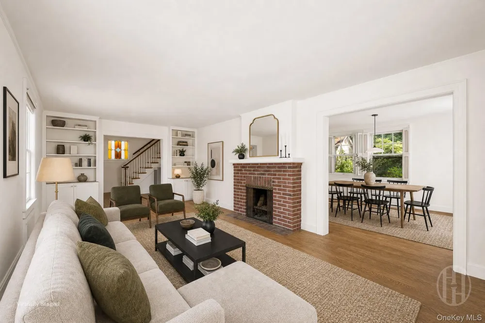 12 Carolina Road Douglaston, NY 11362