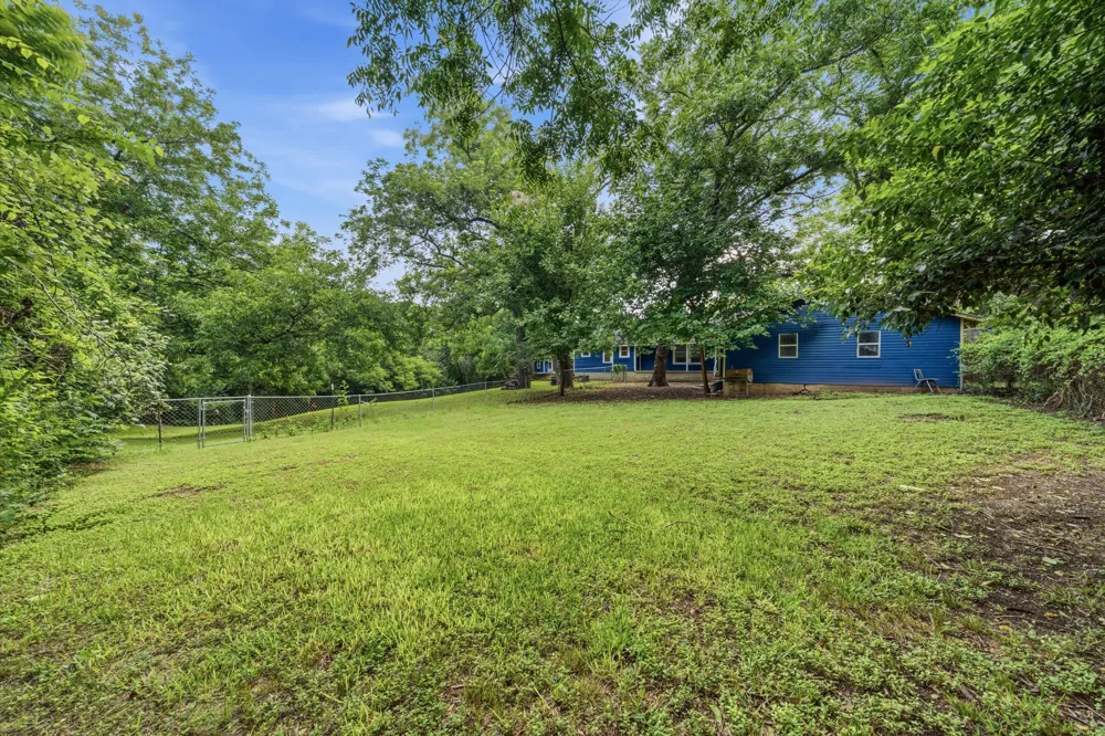 603 E Avenue A Valley Mills, TX 76689