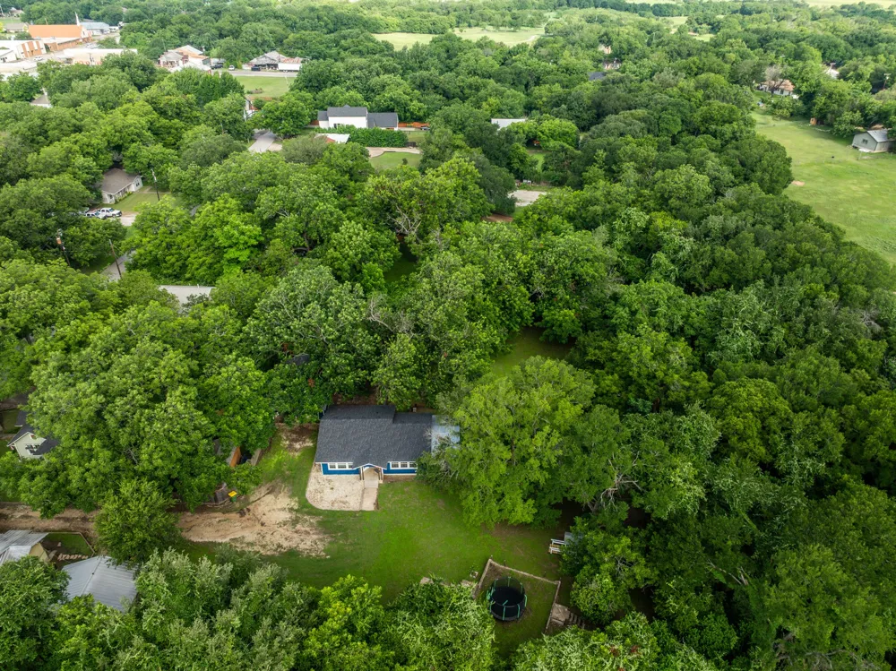 603 E Avenue A Valley Mills, TX 76689