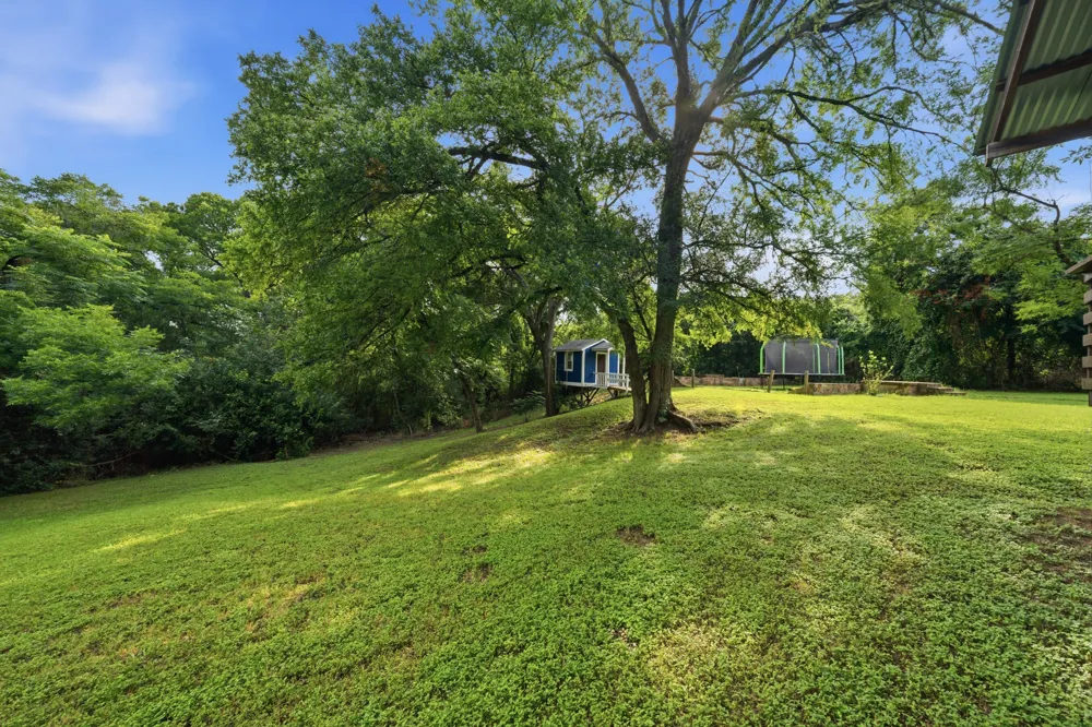 603 E Avenue A Valley Mills, TX 76689