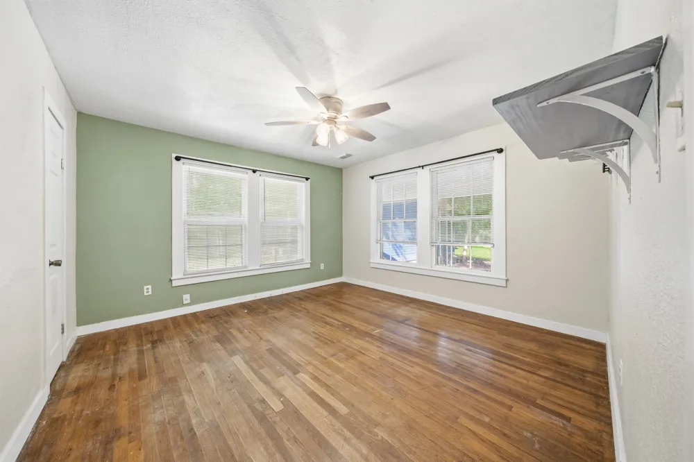 603 E Avenue A Valley Mills, TX 76689