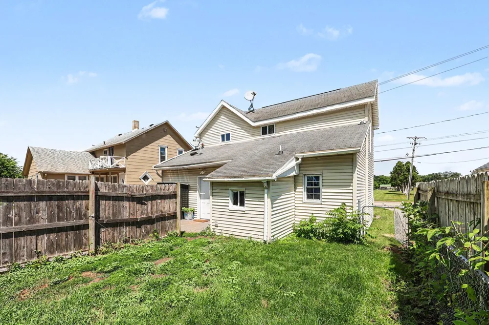 1024 Cooper Street Jackson, MI 49202