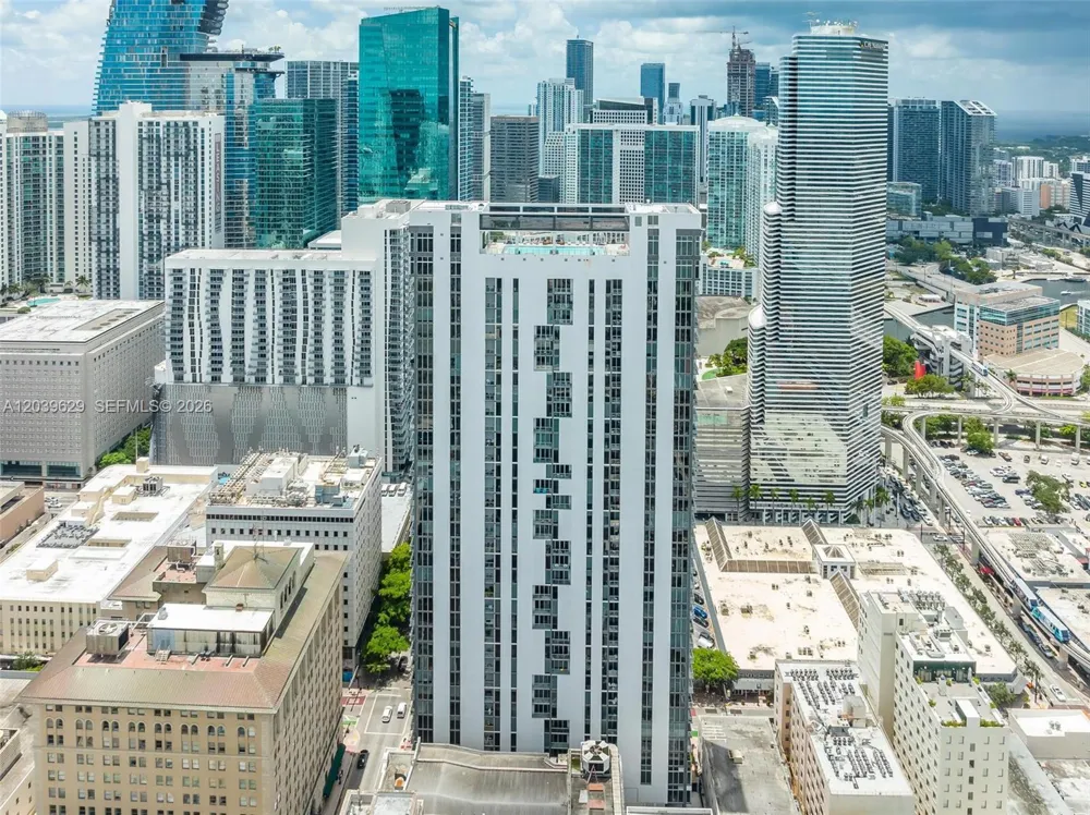 151 SE 1st St #3103 Miami, FL 33131
