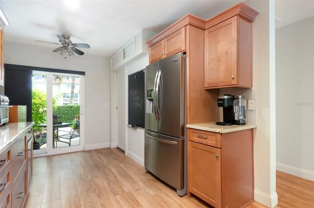 10152 REGAL DRIVE Largo, FL 33774
