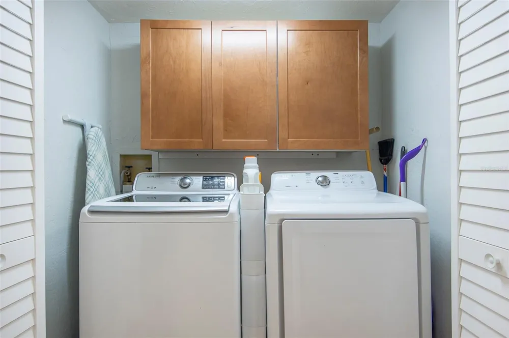 10152 REGAL DRIVE Largo, FL 33774