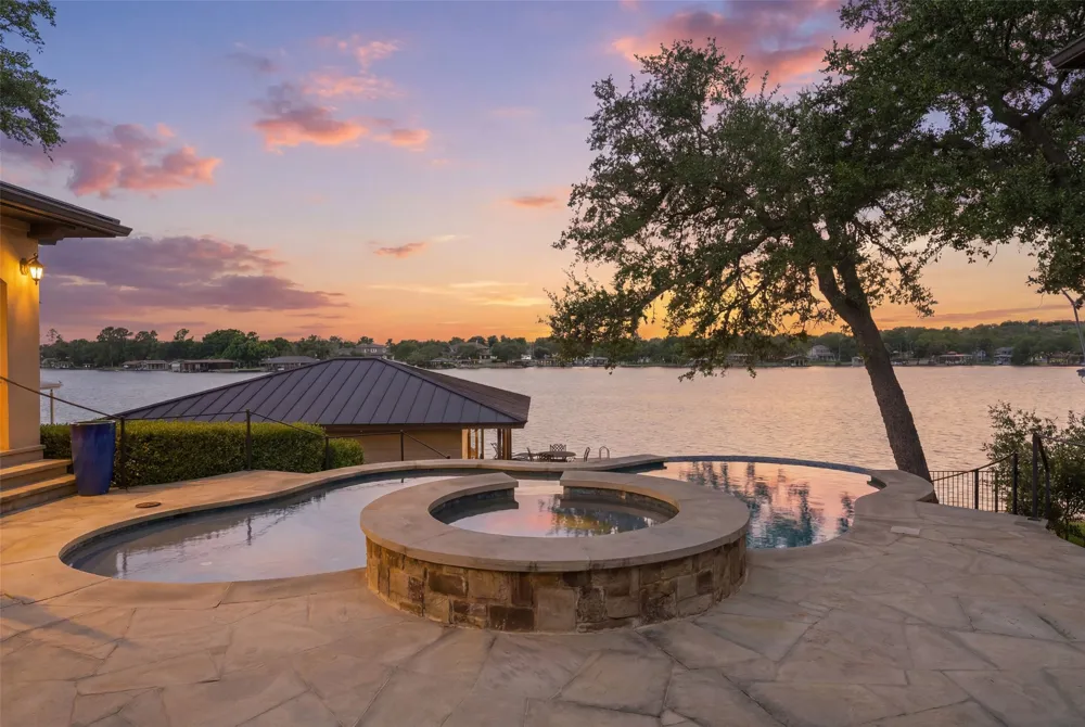 3612 Pack Saddle Drive Horseshoe Bay, TX 78657