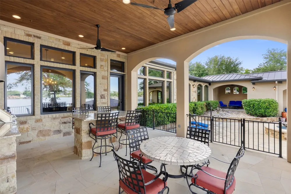 3612 Pack Saddle Drive Horseshoe Bay, TX 78657