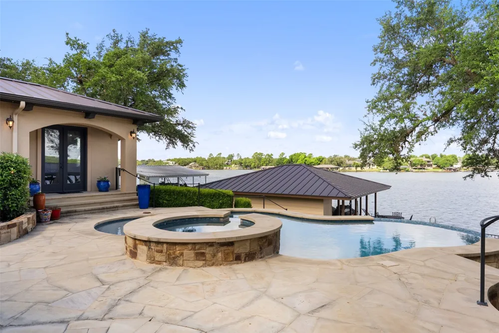 3612 Pack Saddle Drive Horseshoe Bay, TX 78657