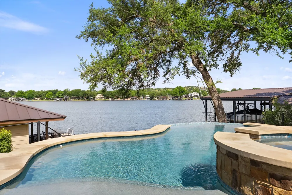 3612 Pack Saddle Drive Horseshoe Bay, TX 78657