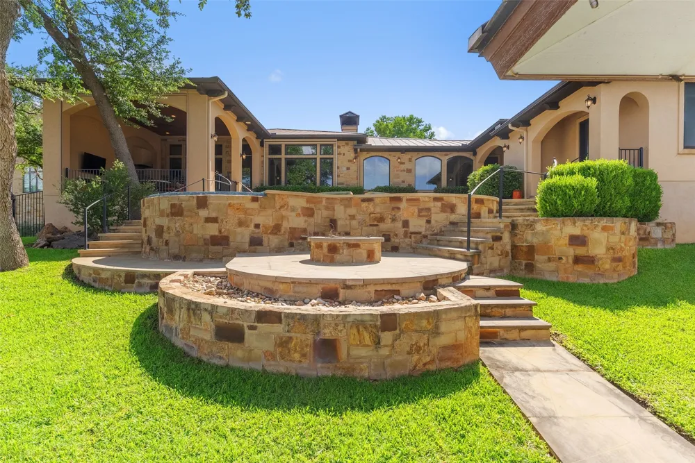 3612 Pack Saddle Drive Horseshoe Bay, TX 78657