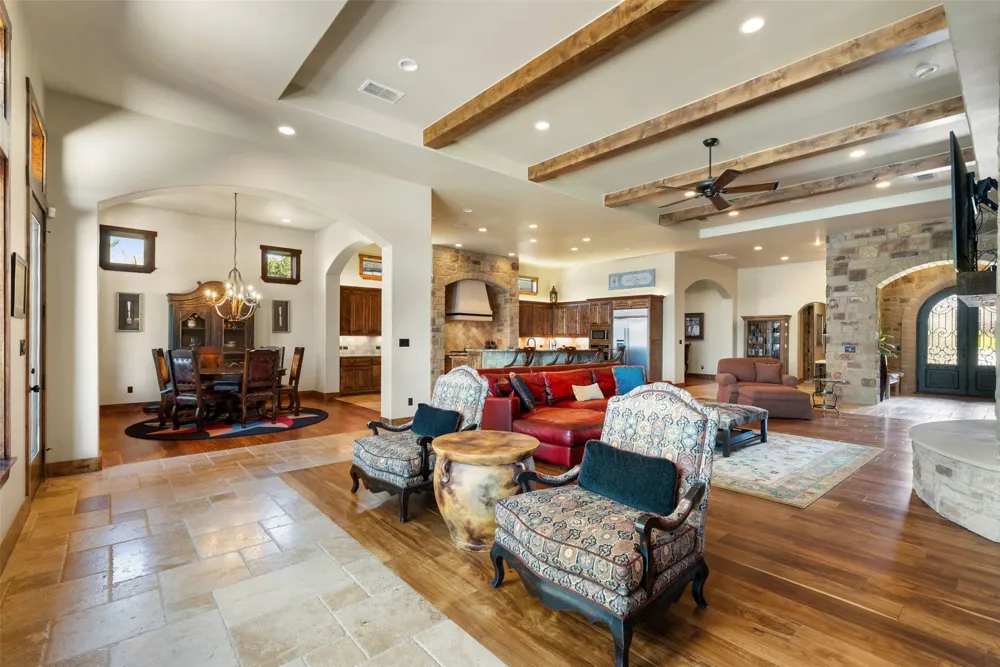 3612 Pack Saddle Drive Horseshoe Bay, TX 78657