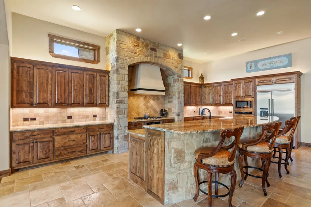 3612 Pack Saddle Drive Horseshoe Bay, TX 78657