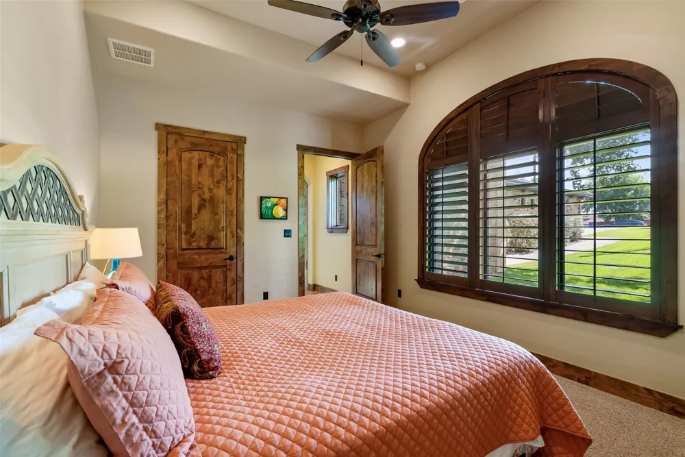 3612 Pack Saddle Drive Horseshoe Bay, TX 78657
