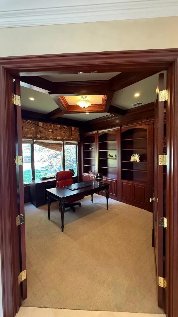 15863 Mina Way Saratoga, CA 95070