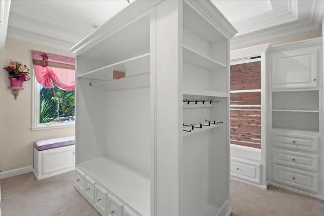 15863 Mina Way Saratoga, CA 95070