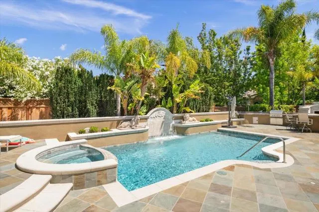 15863 Mina Way Saratoga, CA 95070