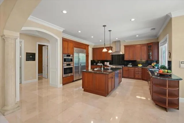 15863 Mina Way Saratoga, CA 95070