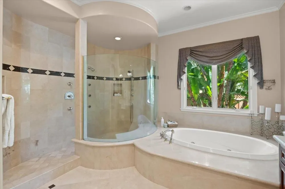 15863 Mina Way Saratoga, CA 95070