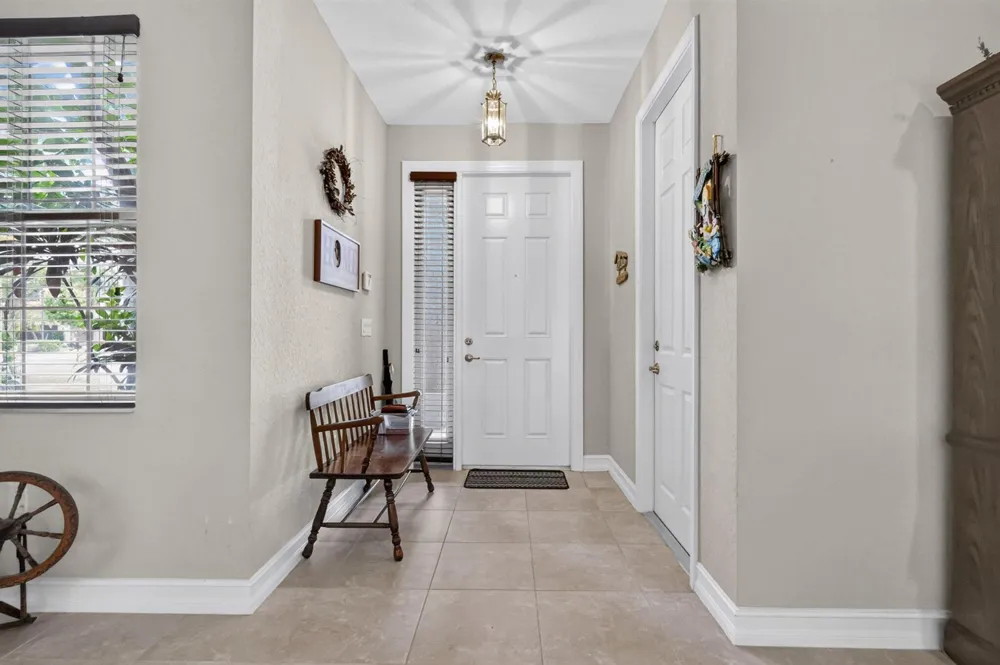 8135 Cantabria Falls Drive Boynton Beach, FL 33473