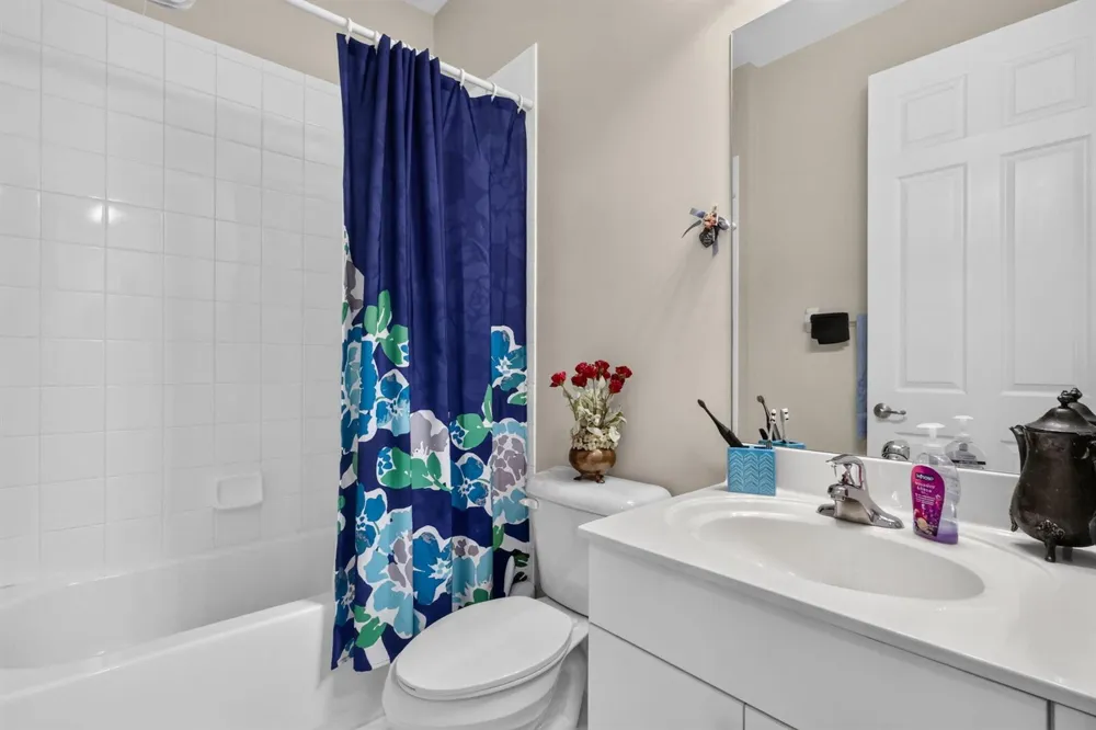 8135 Cantabria Falls Drive Boynton Beach, FL 33473