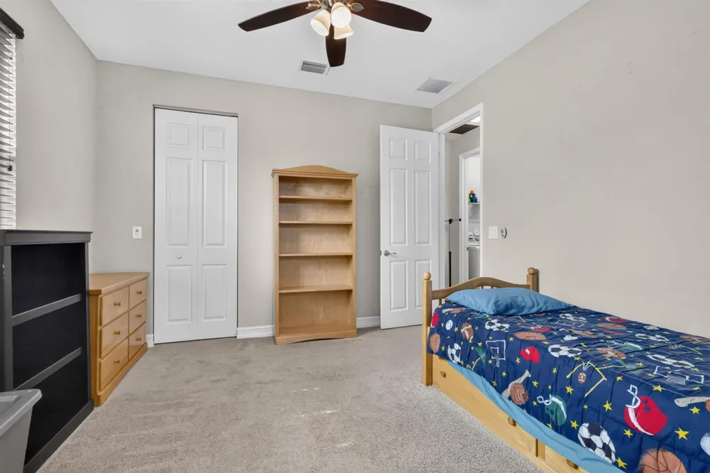 8135 Cantabria Falls Drive Boynton Beach, FL 33473