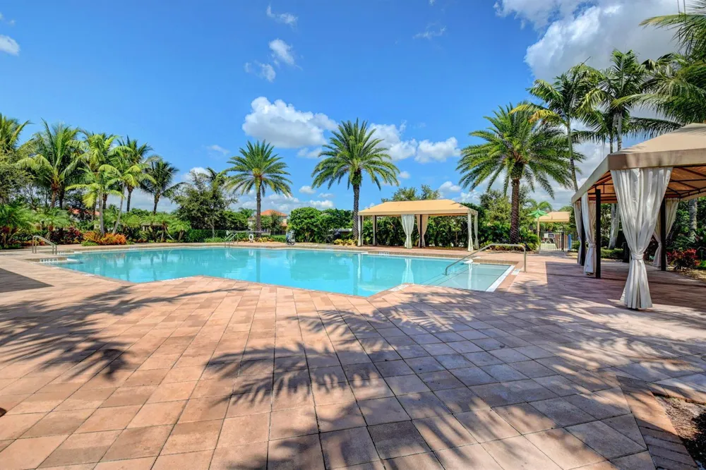 8135 Cantabria Falls Drive Boynton Beach, FL 33473