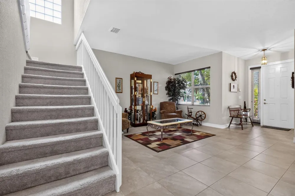 8135 Cantabria Falls Drive Boynton Beach, FL 33473