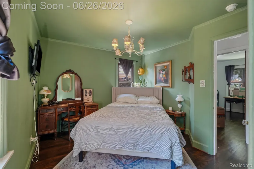 461 Manor Street Grosse Pointe Farms City, MI 48236