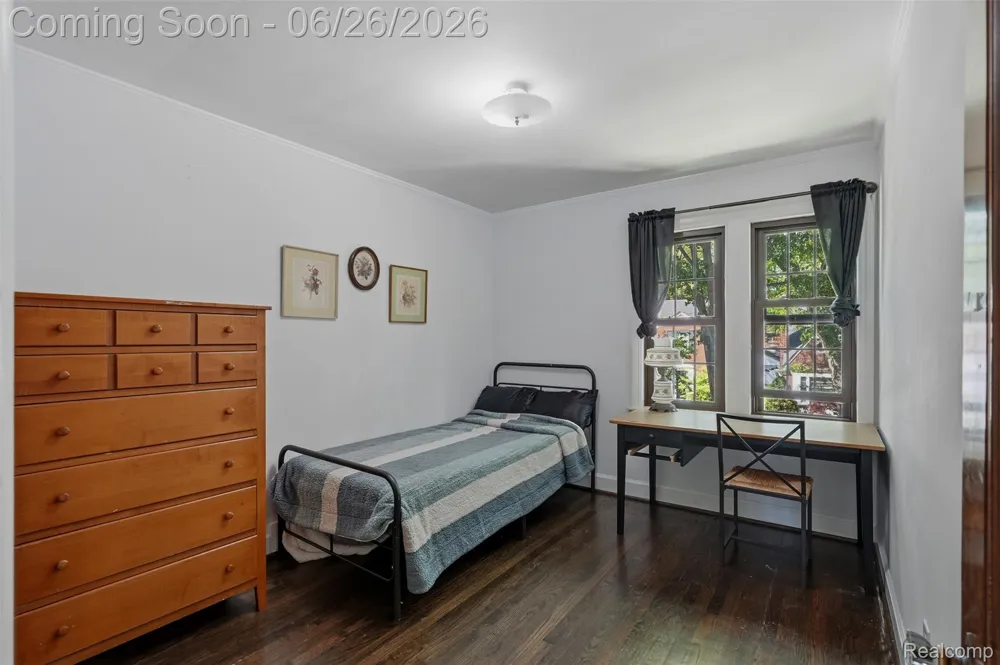 461 Manor Street Grosse Pointe Farms City, MI 48236