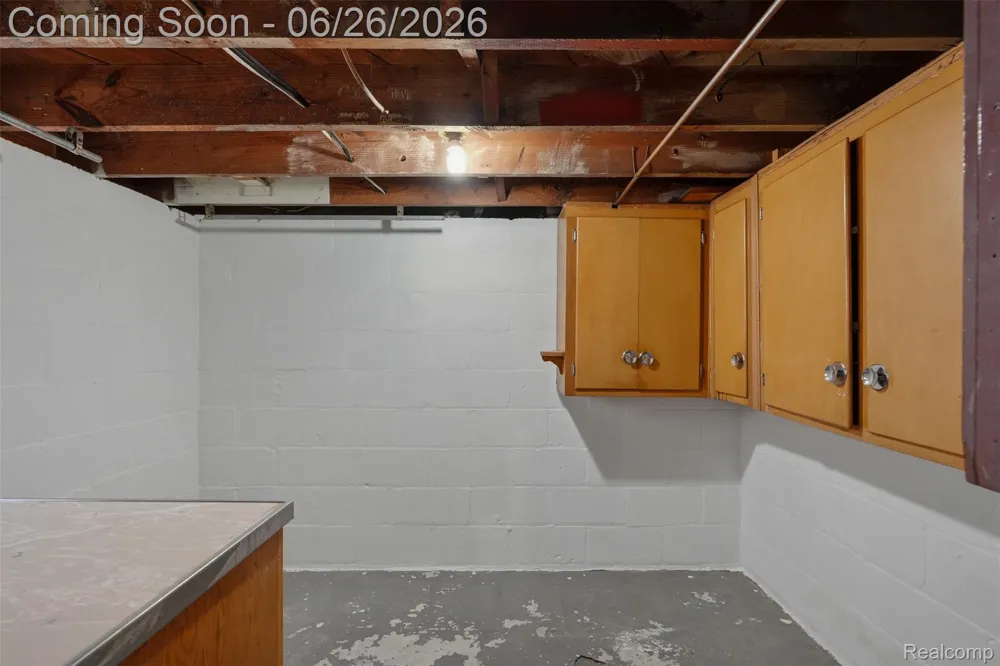 461 Manor Street Grosse Pointe Farms City, MI 48236