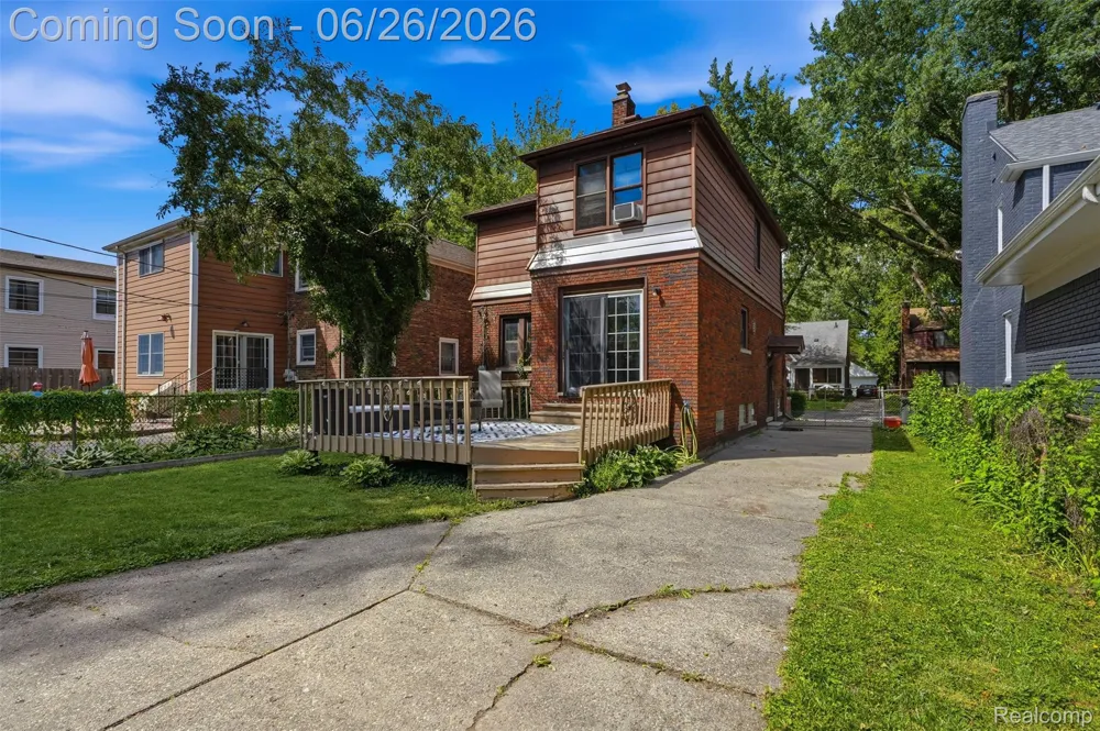 461 Manor Street Grosse Pointe Farms City, MI 48236