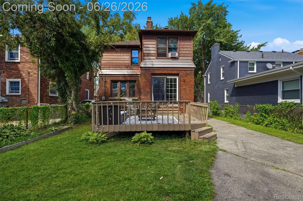 461 Manor Street Grosse Pointe Farms City, MI 48236
