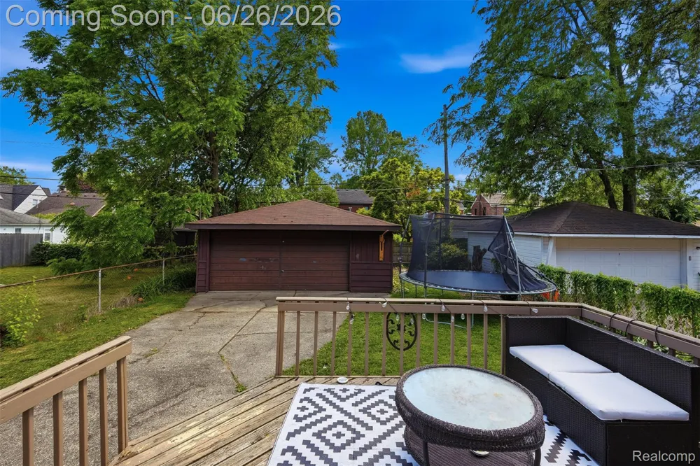 461 Manor Street Grosse Pointe Farms City, MI 48236