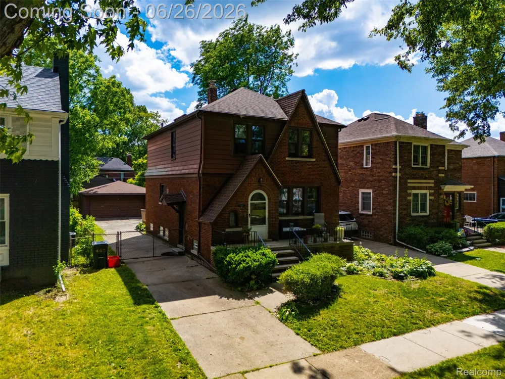 461 Manor Street Grosse Pointe Farms City, MI 48236
