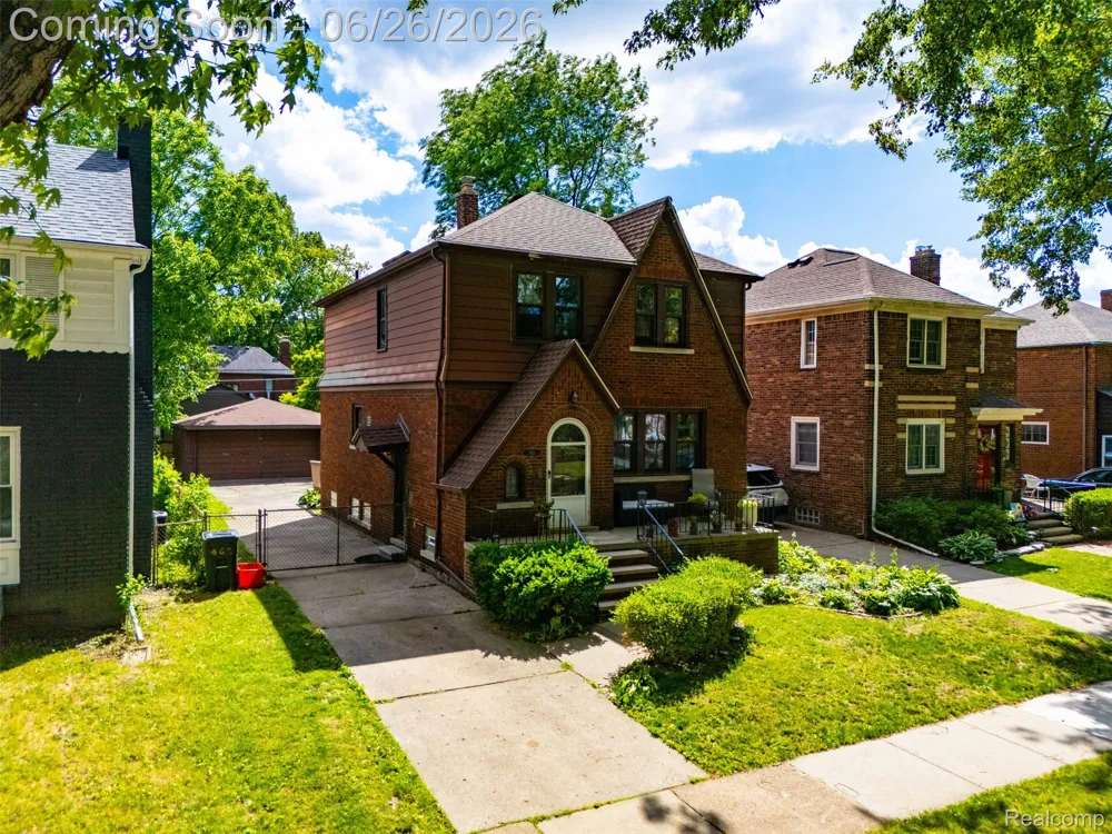 461 Manor Street Grosse Pointe Farms City, MI 48236