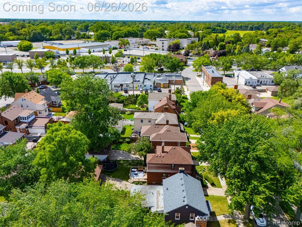 461 Manor Street Grosse Pointe Farms City, MI 48236
