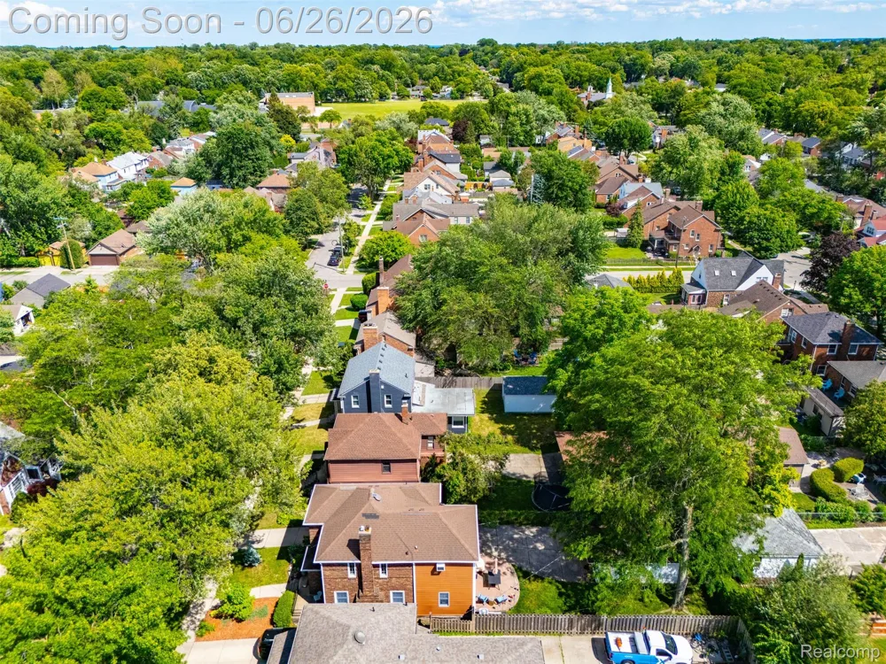 461 Manor Street Grosse Pointe Farms City, MI 48236